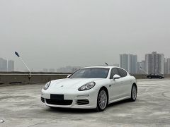 PORSCHE Panamera White 2013