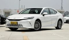 Toyota Camry 2.0E  2.0L White 2024