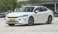 Toyota Camry 2.0HE 2.0L White 2024