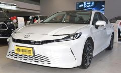 Toyota Camry 2.0HG 2.0L White 2025