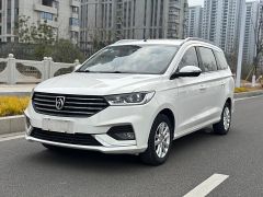 SGMW 360 White 2018
