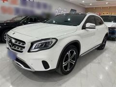 Benz GLA White 2018