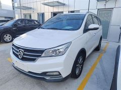SGMW 730 White 2019