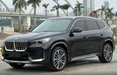 BMW X1 Black 2023