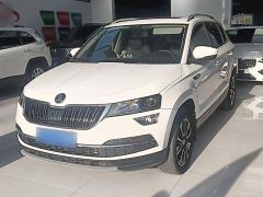 SKODA KAROQ White 2018