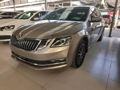 SKODA Octavia Brown 2019