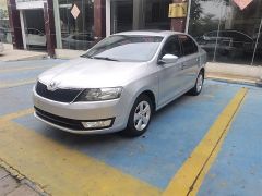 SKODA Rapid Silver 2015