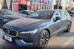 VOLVO V60 Blue 2023