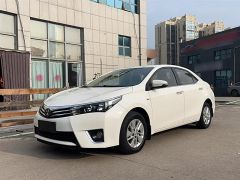Toyota Corolla White 2016