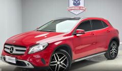 Benz GLA Red 2015