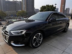Audi A4L Black 2020