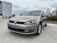 Volkswagen Golf Brown 2015