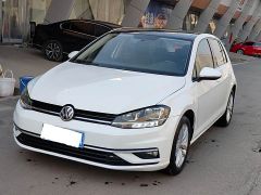 Volkswagen Golf White 2018