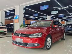 Volkswagen Jetta Red 2012