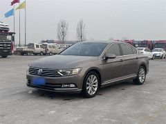 Volkswagen Magotan Brown 2017