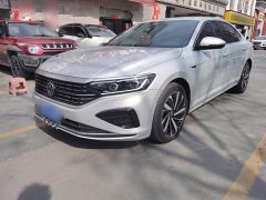 Volkswagen Passat Silver 2022