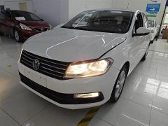 Volkswagen Santana White 2016