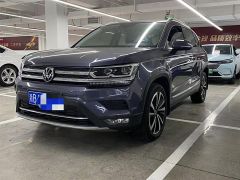 Volkswagen Taos Blue 2019