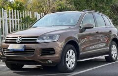 Volkswagen Touareg Brown 2014
