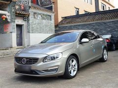 VOLVO S60 Silver 2015