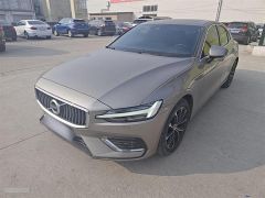 VOLVO S60 Silver 2020