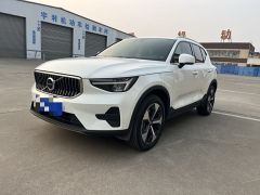 VOLVO XC40 White 2022