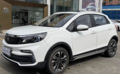 LIVAN 30X White 2020