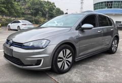 Volkswagen GolfPHEV Gray 2015