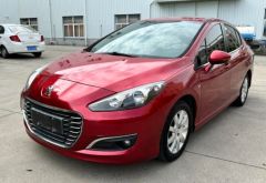 PEUGUOT 308 Red 2013