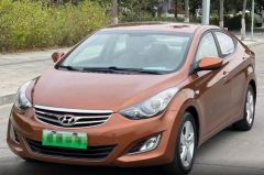 Hyundai Elantra Yellow 2012