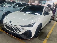 Changan UNI-V White 2022