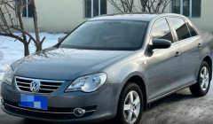 Volkswagen Bora Gray 2011