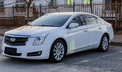 Cadillac XTS White 2016