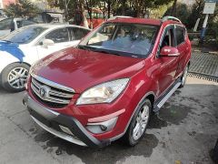 Changan CS35 Red 2016