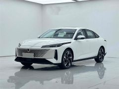 Changan Lamore White 2023