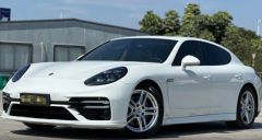 PORSCHE Panamera White 2013