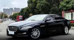 Jaguar XJ Black 2015