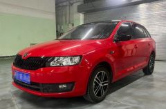 SKODA Rapid Red 2015