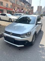 Volkswagen Polo Silver 2012