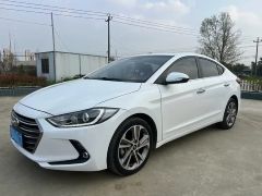 Hyundai Elantra White 2016