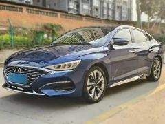 Hyundai La Festa Blue 2019