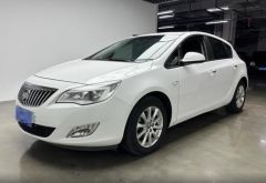 Buick BUICK VERANO White 2013