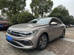 Volkswagen Bora Brown 2022