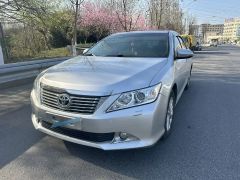 Toyota Camry Silver 2010