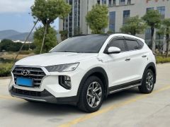 Hyundai Tucson White 2020