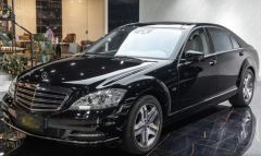 Benz S-Class Black 2010