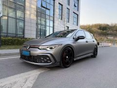 Volkswagen GolfGTI Red 2023