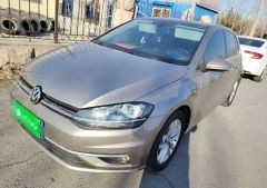 Volkswagen Golf Yellow 2019
