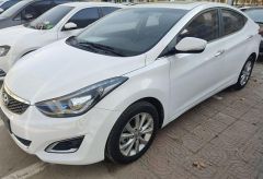Hyundai Elantra White 2016