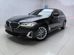 BMW 5 Series Black 2021